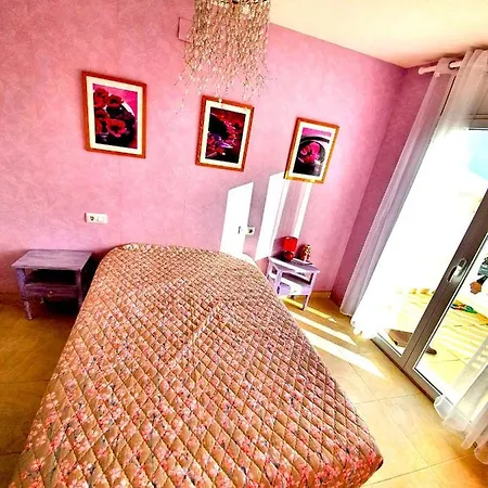 Stephane Apartment