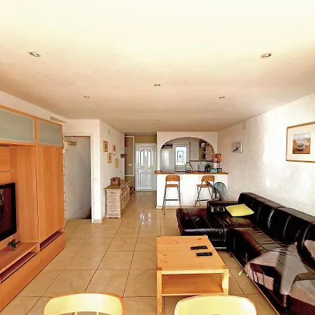 Apartment Stephane Roses